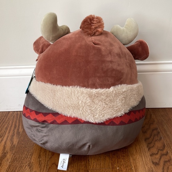 Sven Squishmallow - Picture 2 of 3
